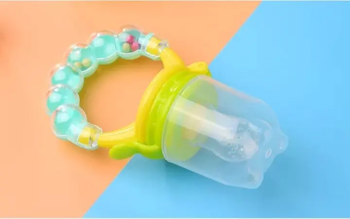 Rattle Fruit Pacifier for Babies – Safe & Fun Way to Feed Fruits